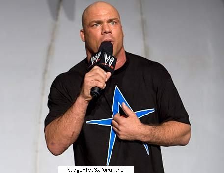 Poze si kteva cuvinte despre cei mai cunoscuti wrestleri - Name: Kurt Angle Height: 6 foot 2 - Wrestling