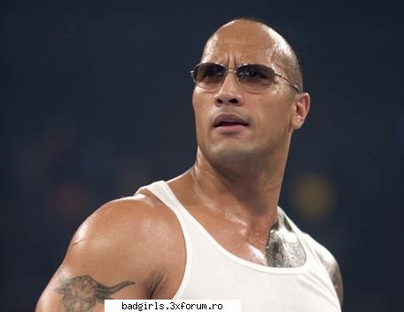 Poze si kteva cuvinte despre cei mai cunoscuti wrestleri - Name: The Rock Height: 6 foot 5 - Wrestling