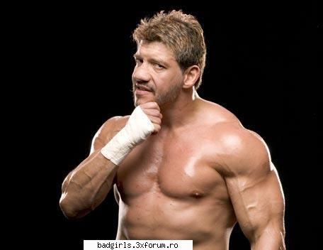 Poze si kteva cuvinte despre wrestleri din Smack Down - Name: Eddie Guerrero Height: 5 foot 8 - Wrestling