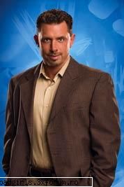 Poze si kteva cuvinte despre wrestleri din Smack Down - Name: Michael Cole From: Amenia, N.Y - Wrestling